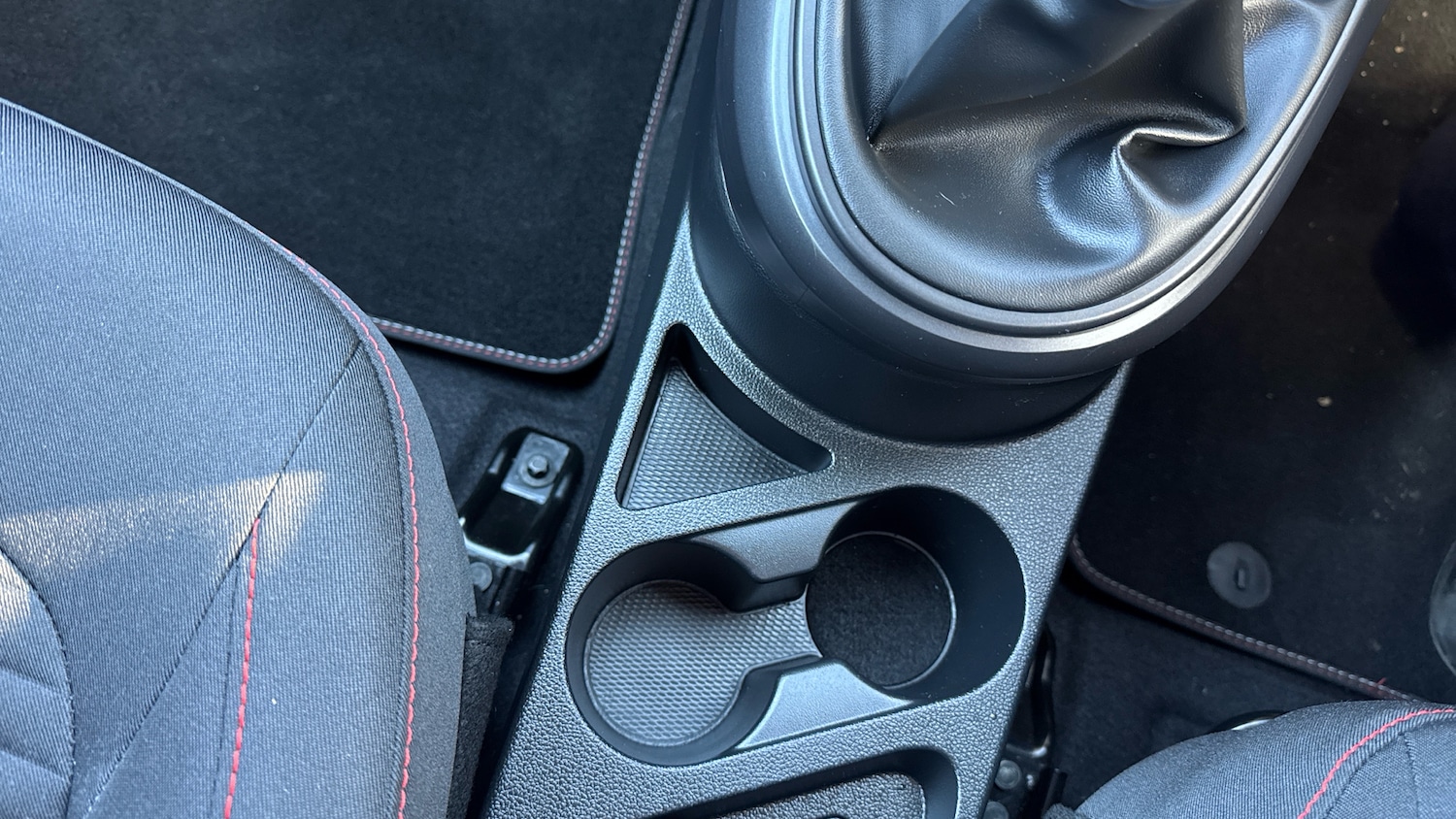 Used Hyundai i10 2023 for sale - 77963078: Photo 33