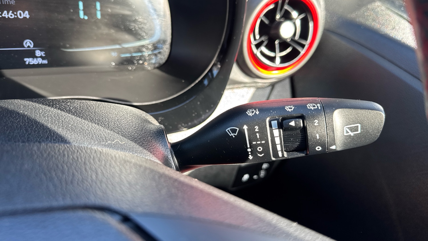 Used Hyundai i10 2023 for sale - 77963078: Photo 36