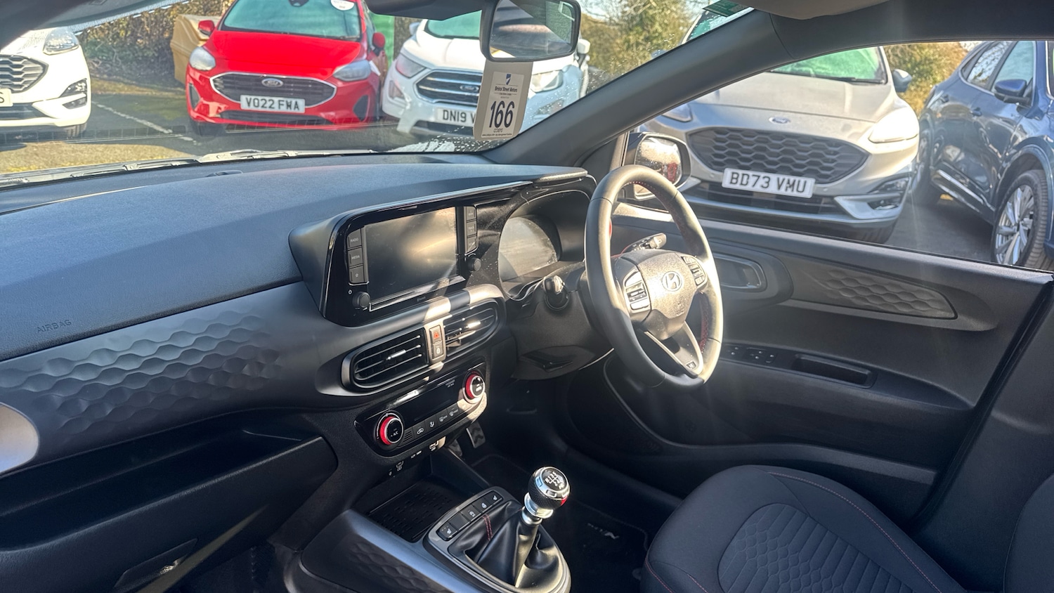 Used Hyundai i10 2023 for sale - 77963078: Photo 9