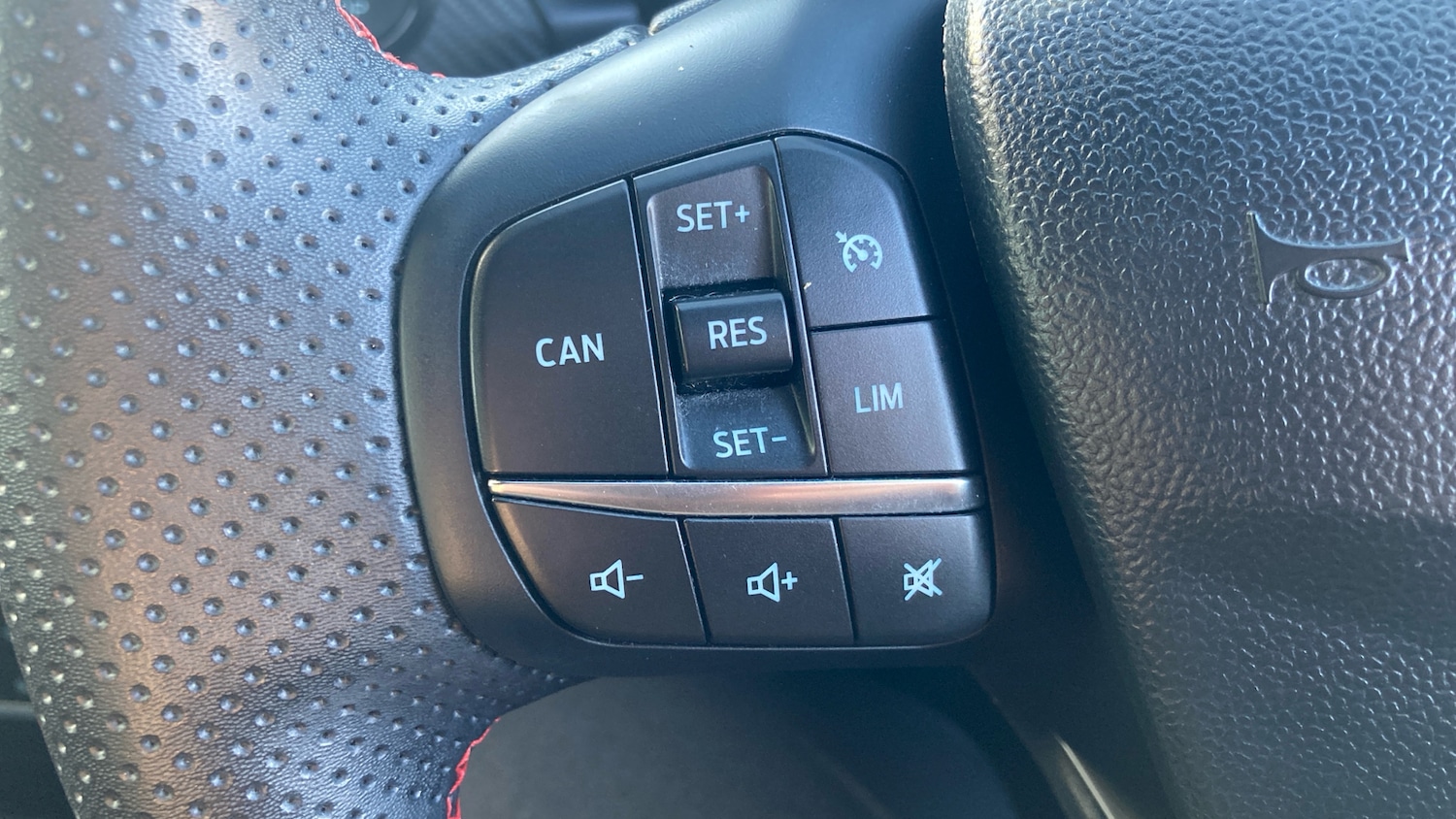 Used Ford Puma 2023 for sale - 76391638: Photo 37