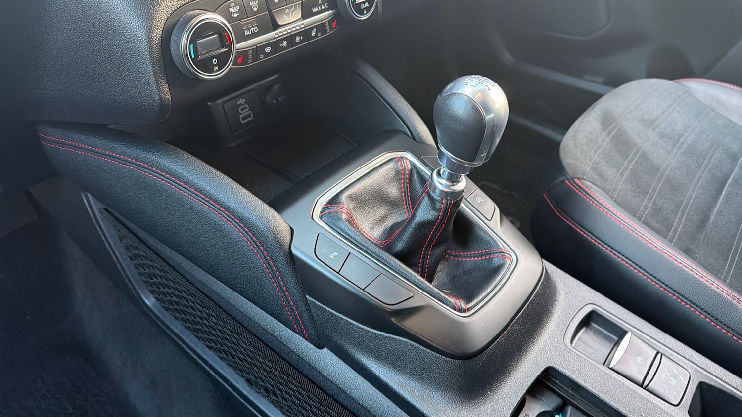 Used Ford Kuga 2022 for sale - 77004233: Photo 13