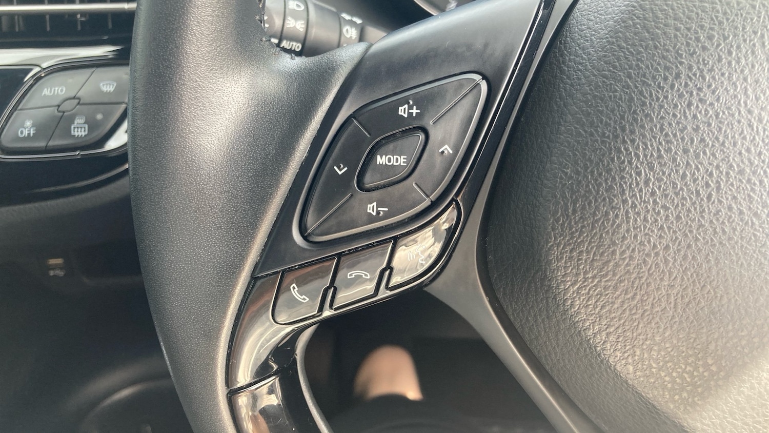 Vehicle 29