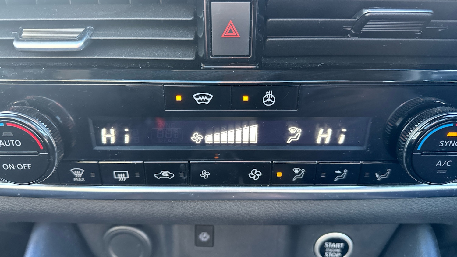 Used Nissan Qashqai 2022 for sale - 77171061: Photo 44