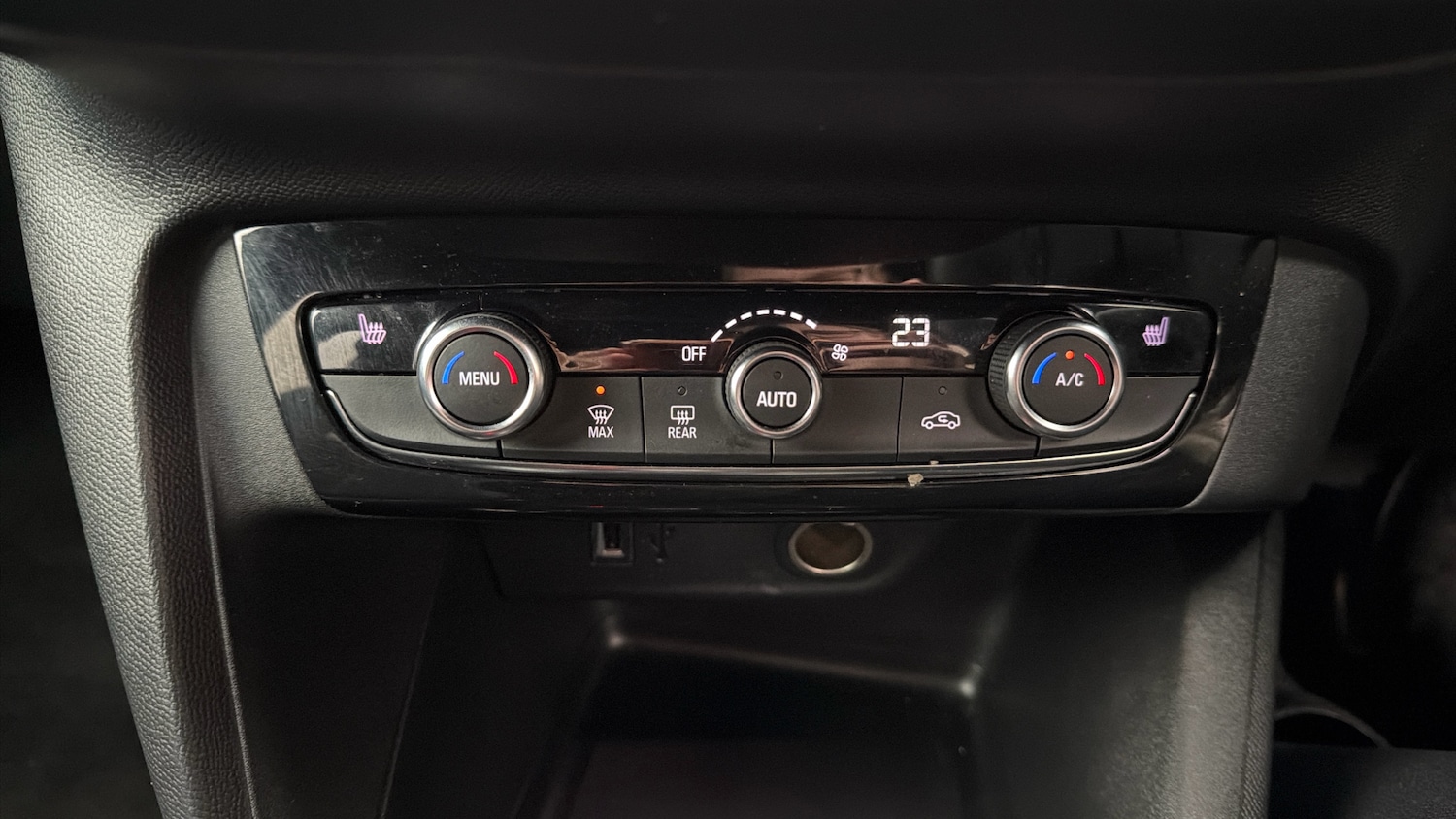 Used Vauxhall Corsa 2023 for sale - 77044621: Photo 32