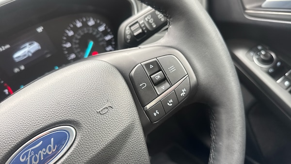 Used Ford Focus 2023 for sale - 76232282: Photo 32