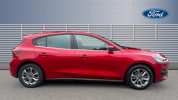 Used Ford Focus 2023 for sale - 76232282: Photo 5