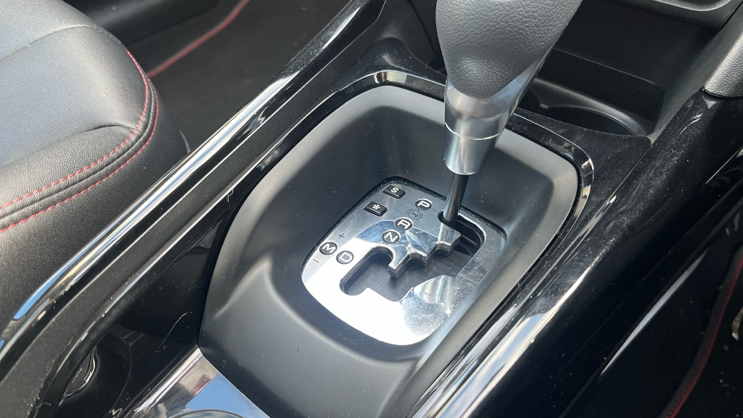 Used Peugeot 2008 2019 for sale - 76718818: Photo 13