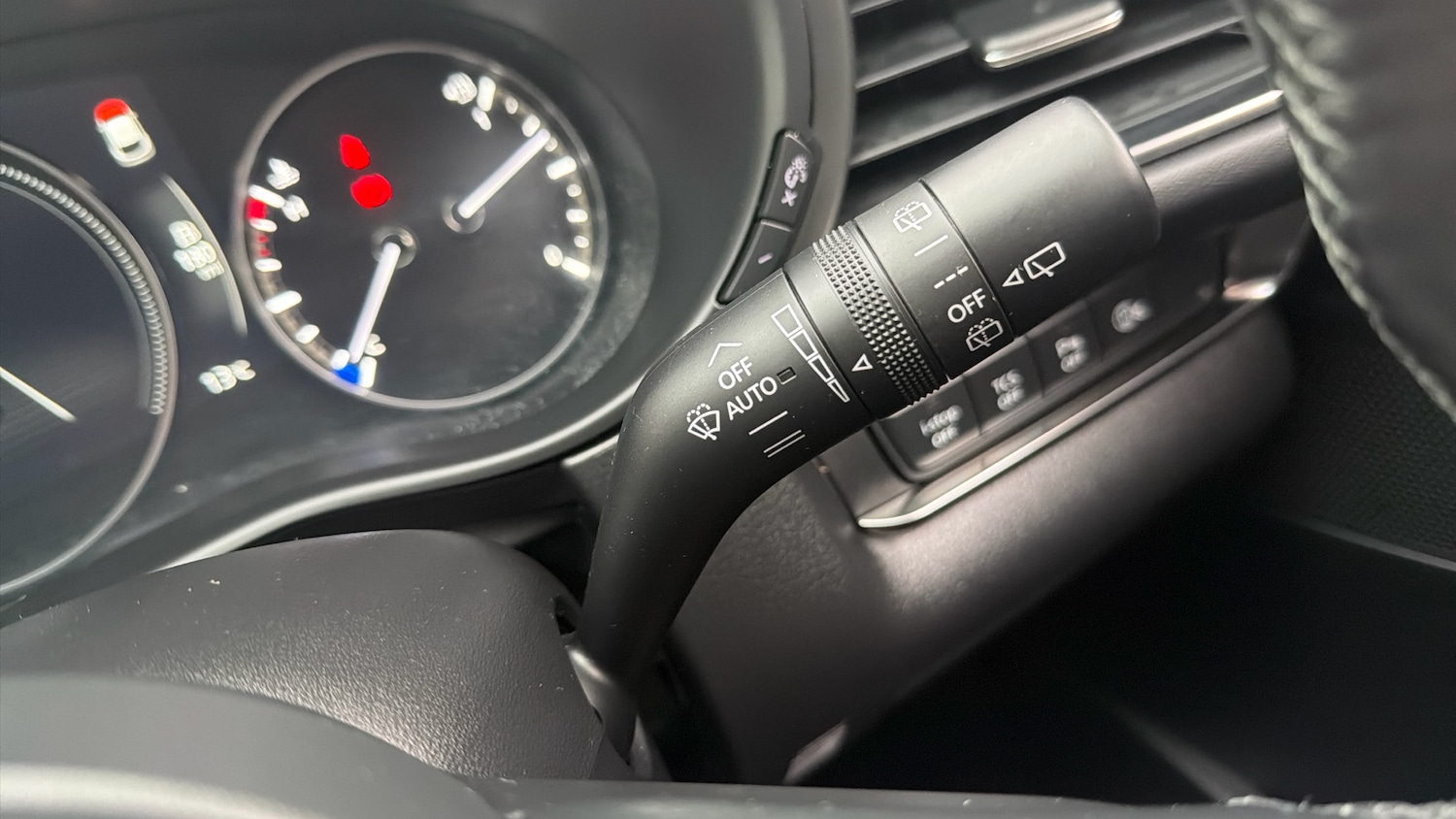 Used Mazda CX-30 2024 for sale - 76588240: Photo 31