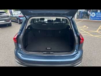 Used Ford Focus 2023 for sale - 74742579: Photo