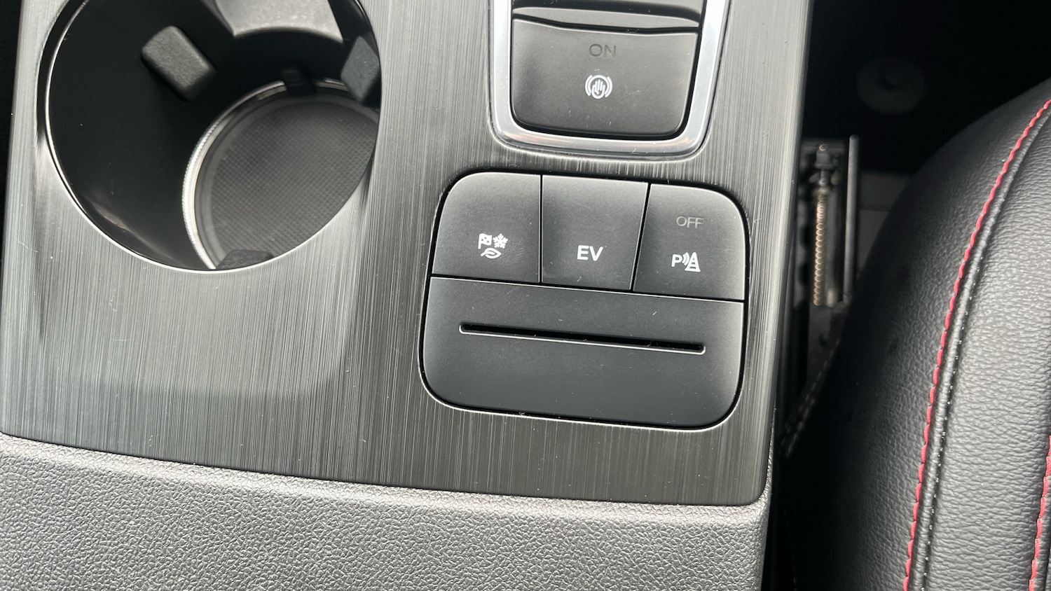 Used Ford Kuga 2022 for sale - 76844769: Photo 36