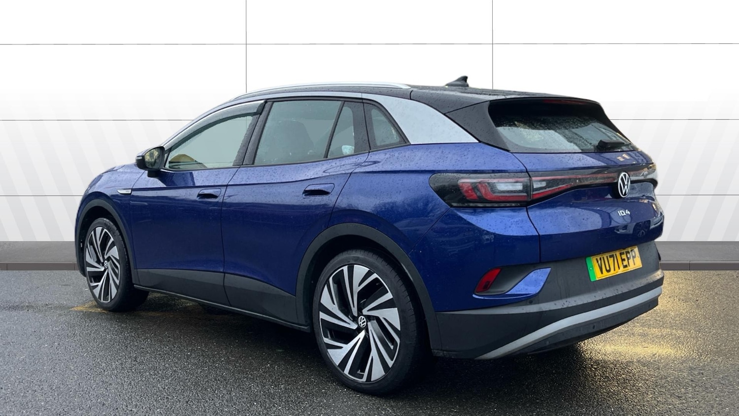 Used Volkswagen ID.4 2021 for sale - 77282396: Photo 2