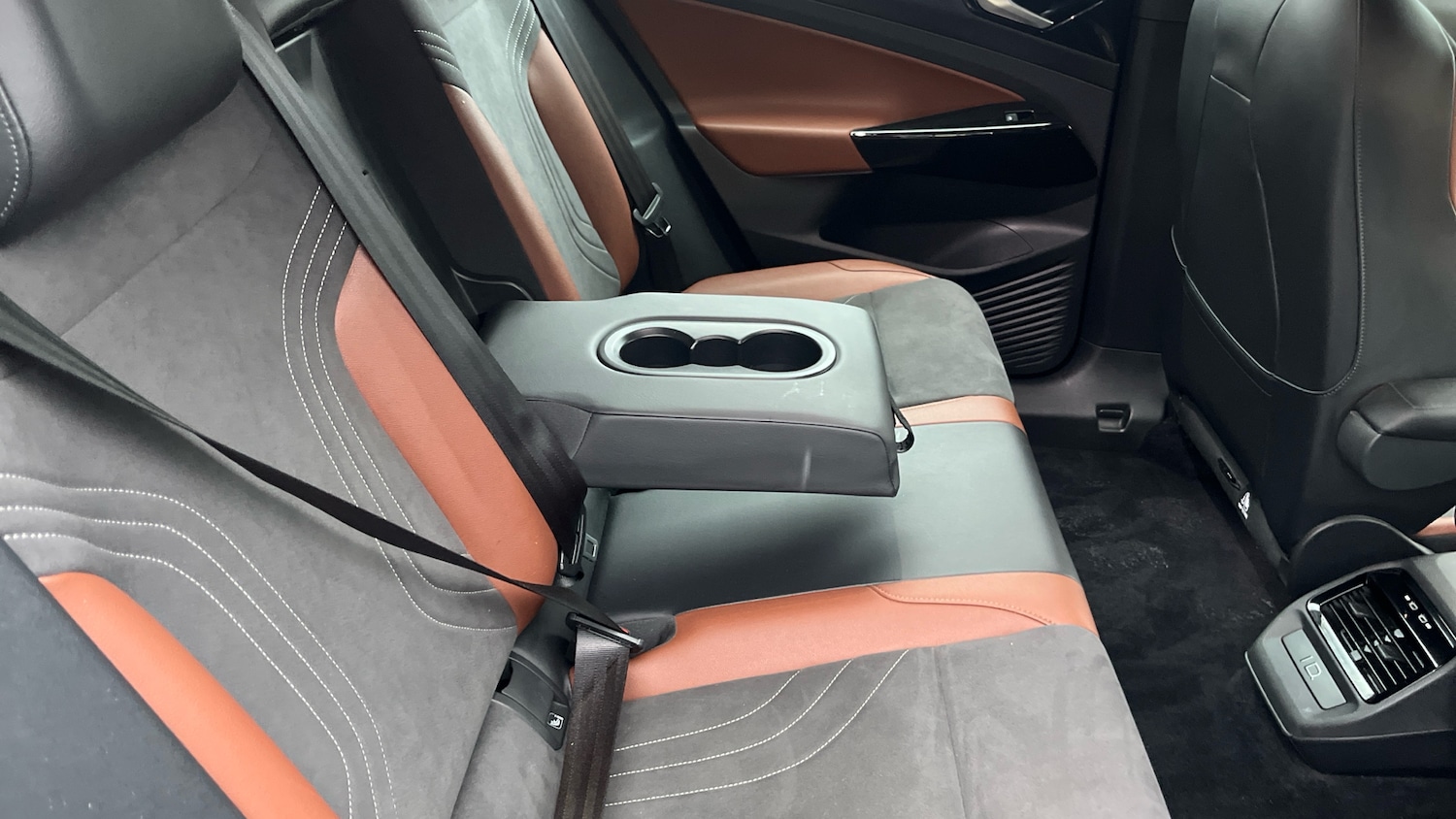 Used Volkswagen ID.4 2021 for sale - 77282396: Photo 42