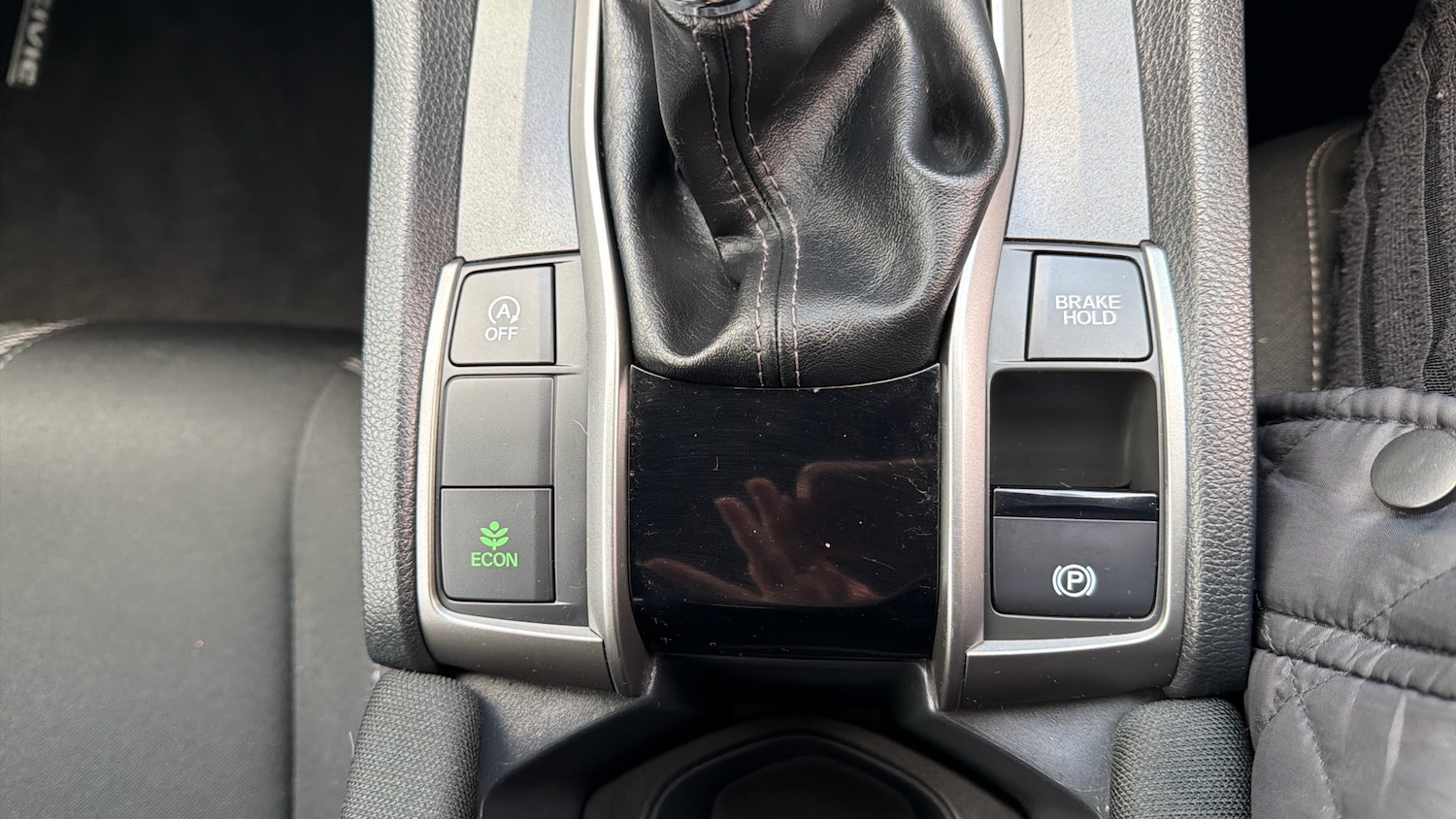 Used Honda Civic 2018 for sale - 77135660: Photo 30