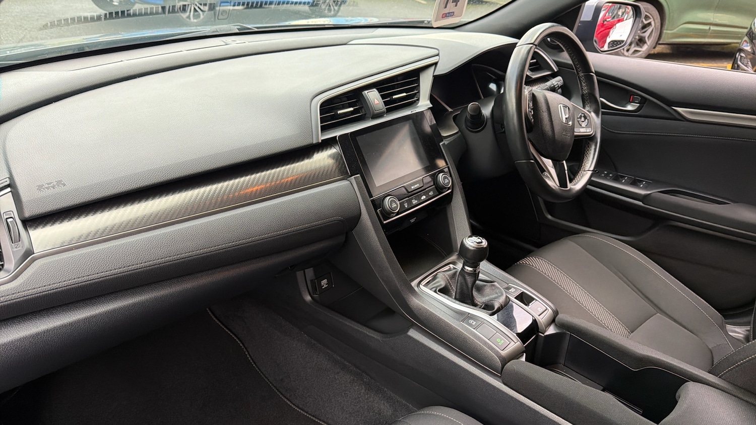 Used Honda Civic 2018 for sale - 77135660: Photo 9