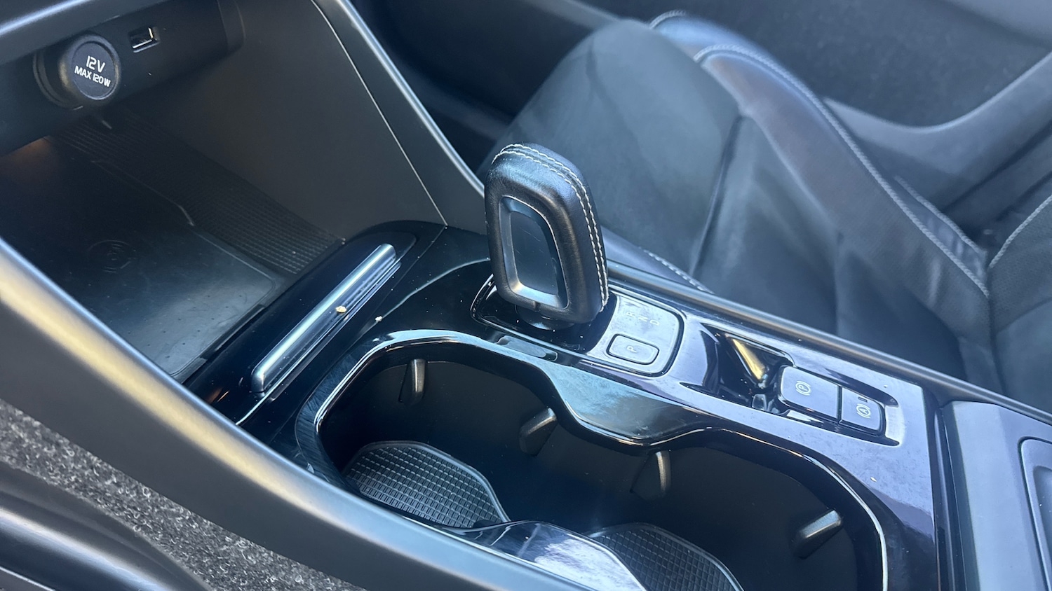 Used Volvo XC40 2020 for sale - 76707160: Photo 13