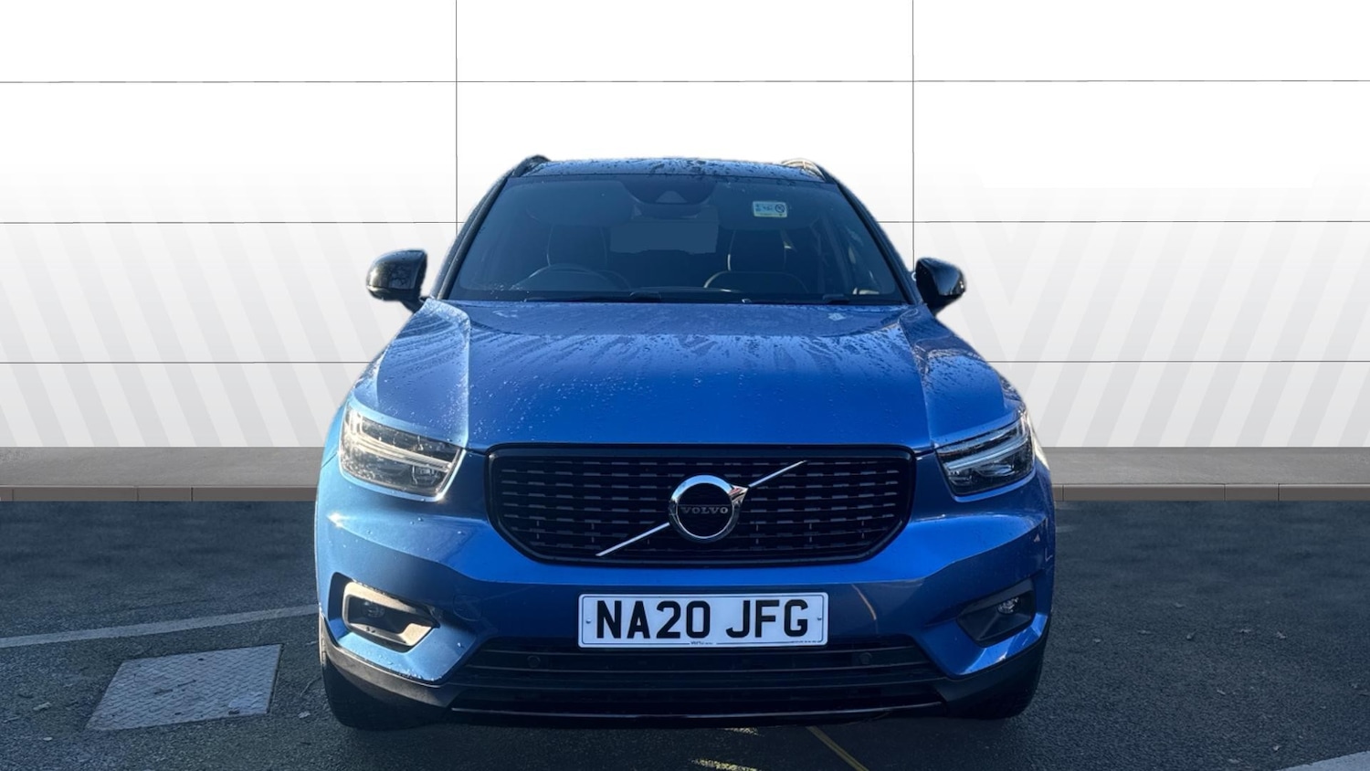 Used Volvo XC40 2020 for sale - 76707160: Photo 3