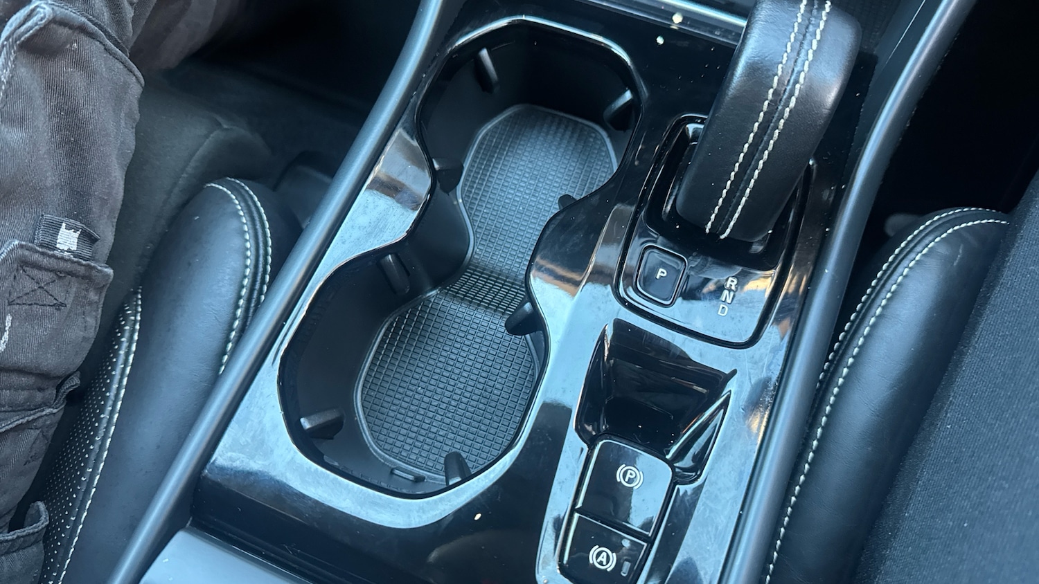 Used Volvo XC40 2020 for sale - 76707160: Photo 46