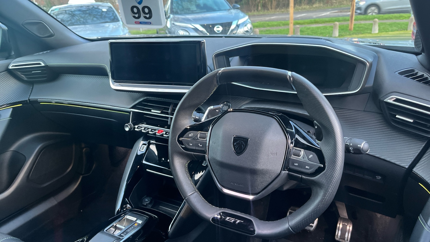 Used Peugeot 2008 2023 for sale - 77365130: Photo 11