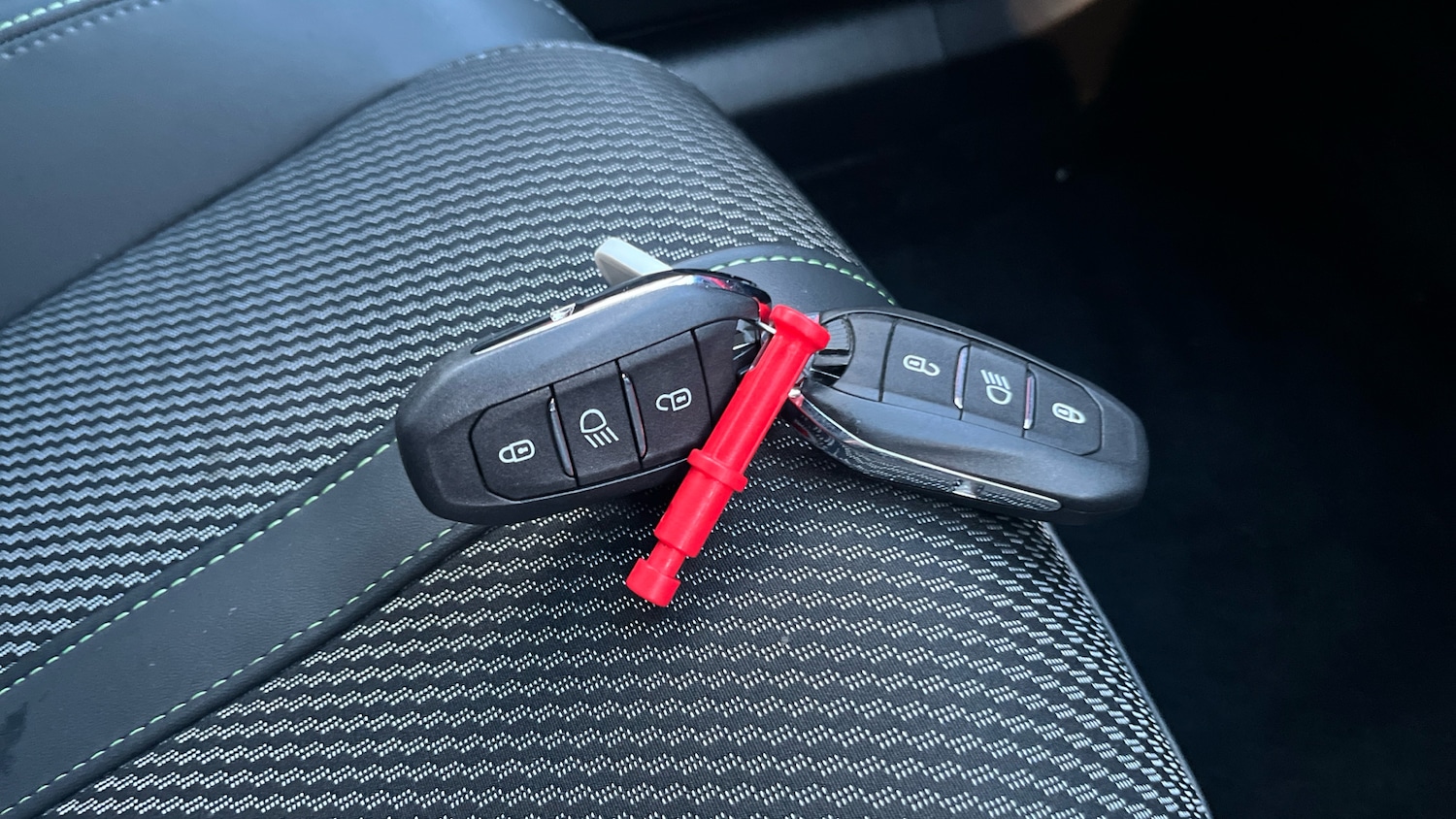 Used Peugeot 2008 2023 for sale - 77365130: Photo 20