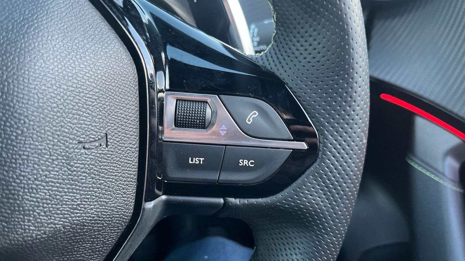 Used Peugeot 2008 2023 for sale - 77365130: Photo 23