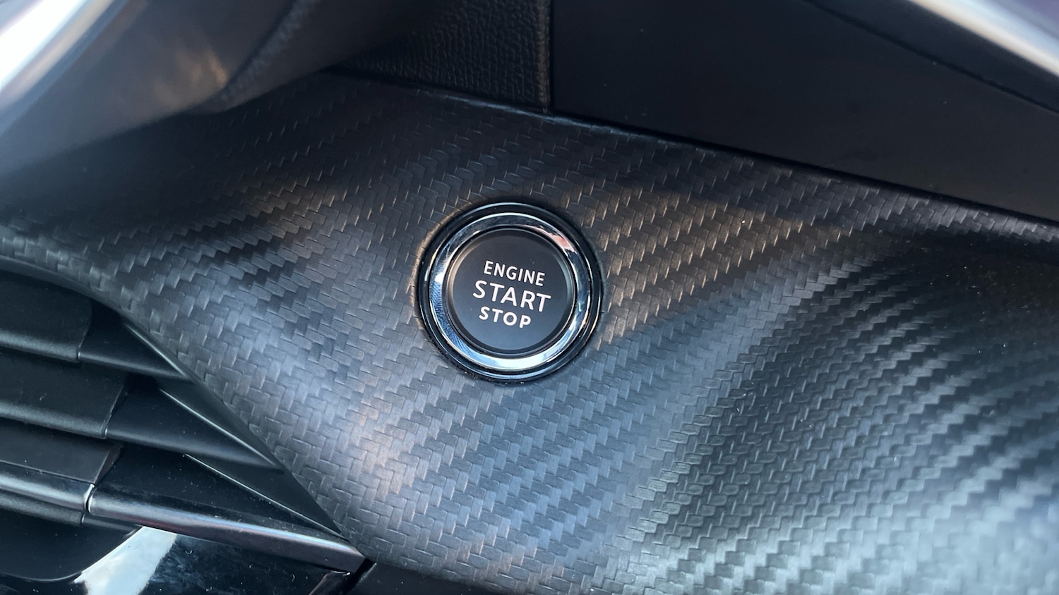 Used Peugeot 2008 2023 for sale - 77365130: Photo 26