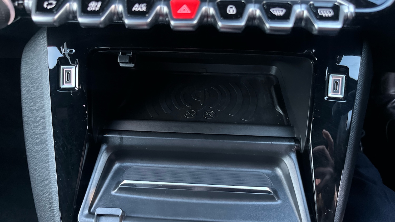 Used Peugeot 2008 2023 for sale - 77365130: Photo 29