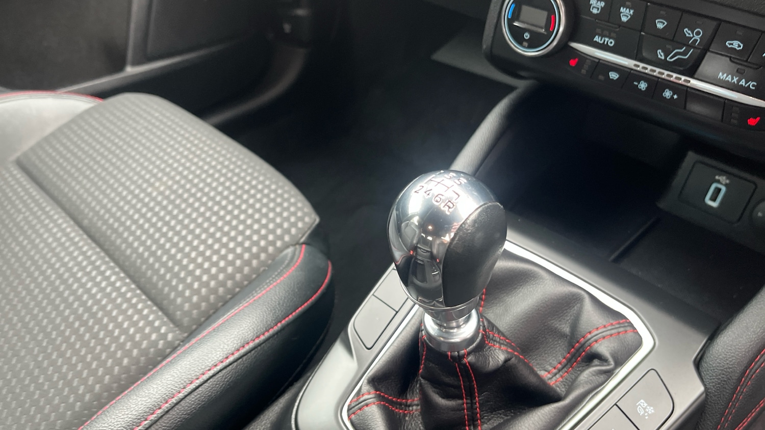 Used Ford Focus 2020 for sale - 77847639: Photo 13