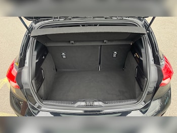 Used Ford Focus 2020 for sale - 77847639: Photo