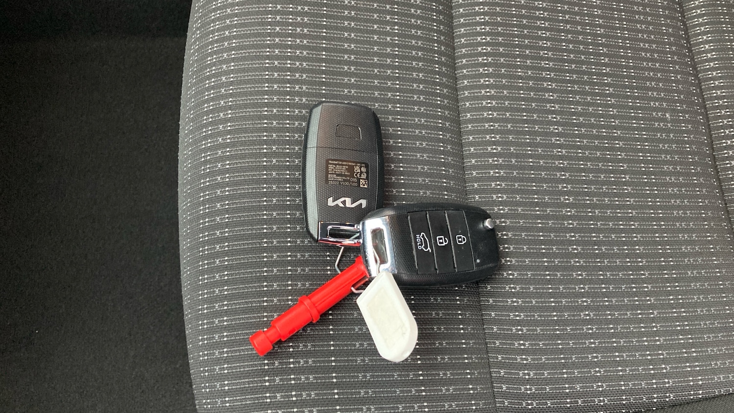 Used Kia Stonic 2023 for sale - 77271228: Photo 20