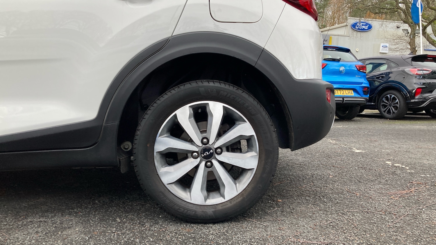 Used Kia Stonic 2023 for sale - 77271228: Photo 7