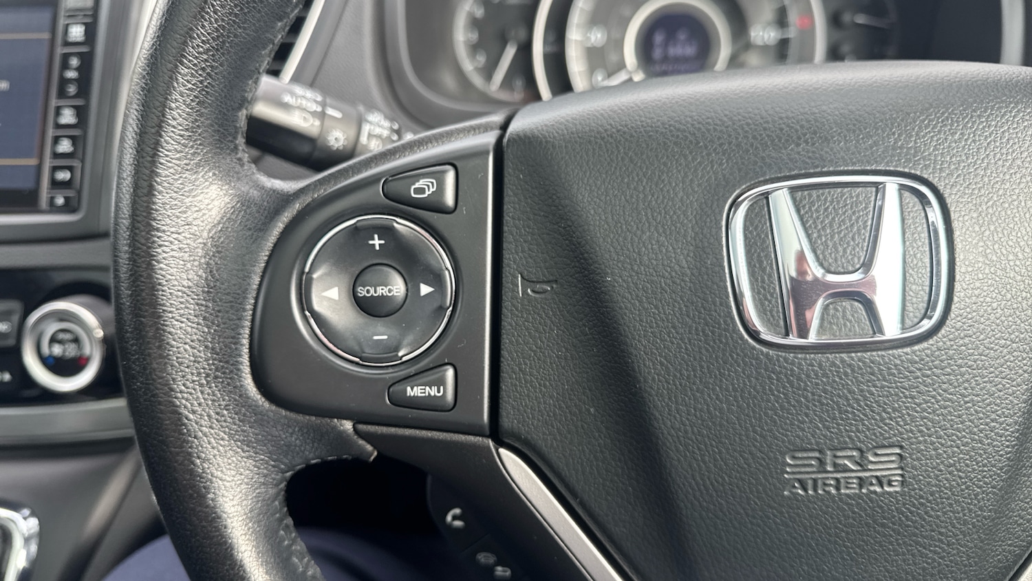 Used Honda CR-V 2017 for sale - 77665521: Photo 36