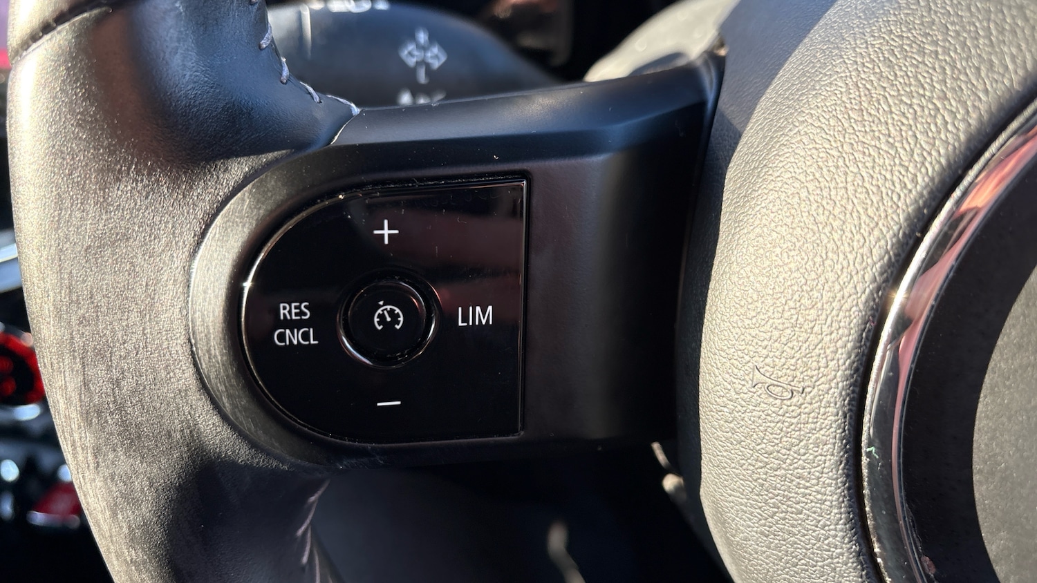 Used MINI Hatch 2021 for sale - 77432541: Photo 23