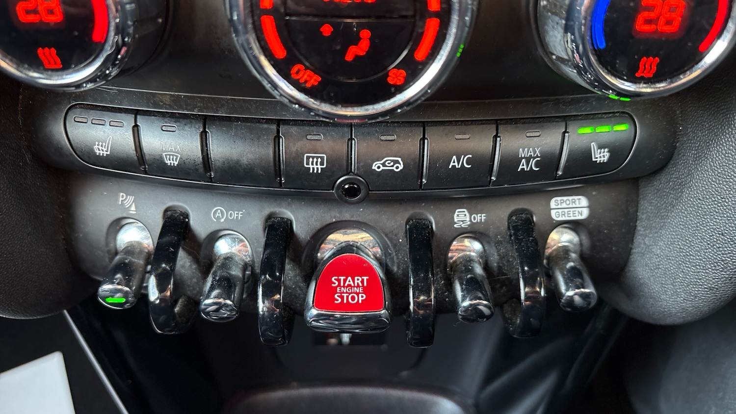 Used MINI Hatch 2021 for sale - 77432541: Photo 33