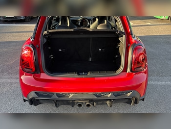 Used MINI Hatch 2021 for sale - 77432541: Photo