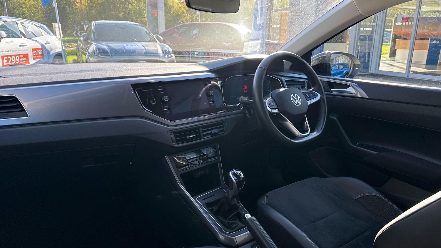 Used Volkswagen Taigo 2023 for sale - 76378923: Photo 9