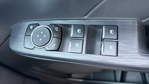 Used Ford Kuga 2025 for sale - 75541757: Photo 32