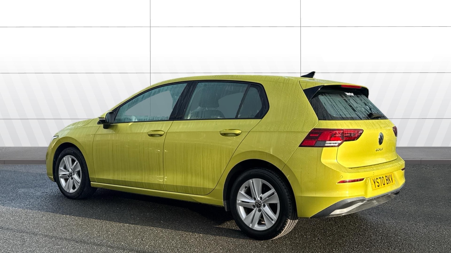 Used Volkswagen Golf 2020 for sale - 77398250: Photo 2