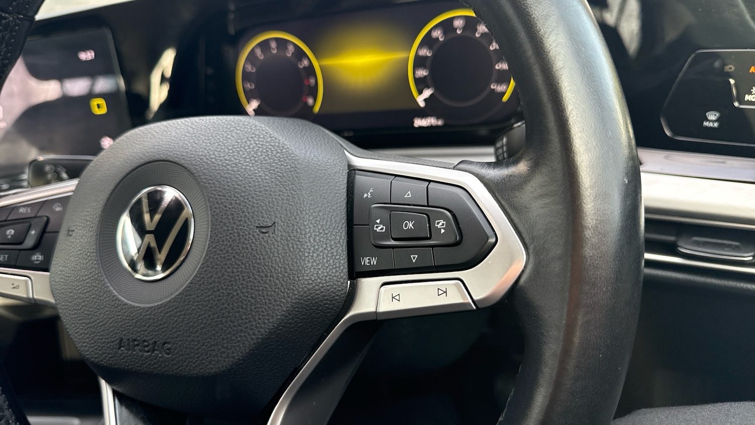 Used Volkswagen Golf 2020 for sale - 77398250: Photo 39