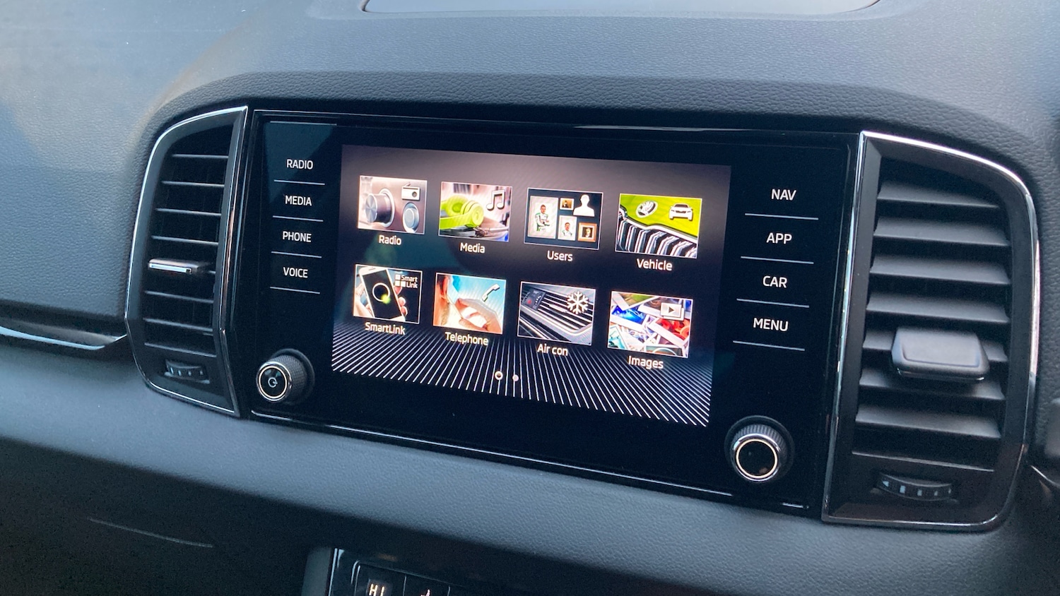 Used Skoda Karoq 2022 for sale - 77310441: Photo 12