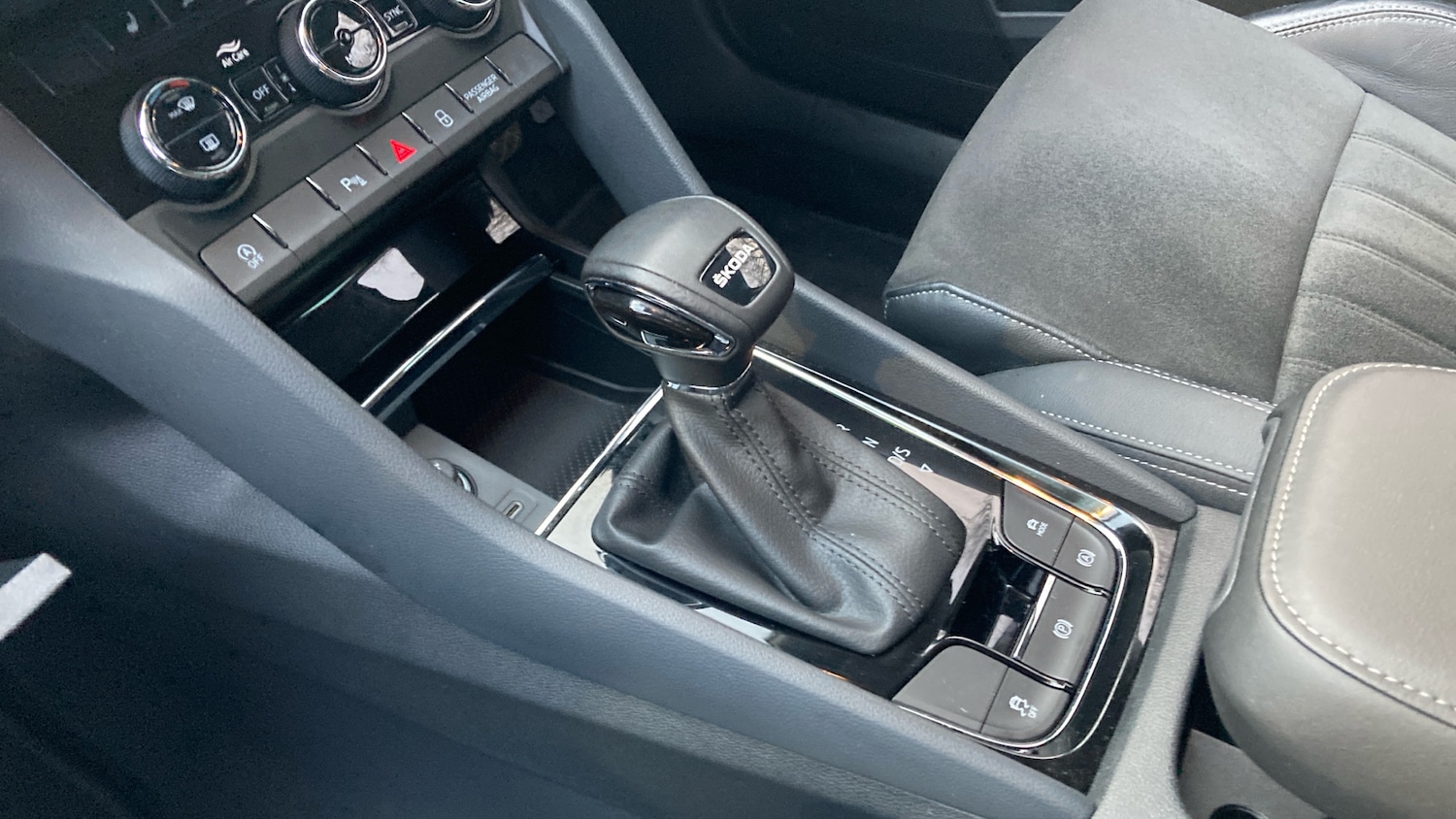 Used Skoda Karoq 2022 for sale - 77310441: Photo 13