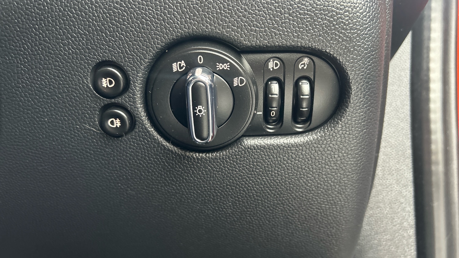 Used MINI Hatch 2019 for sale - 76341001: Photo 28