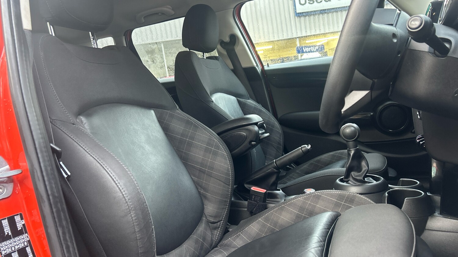 Used MINI Hatch 2019 for sale - 76341001: Photo 31
