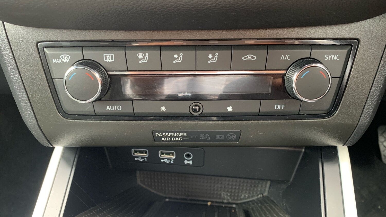 Vehicle 33