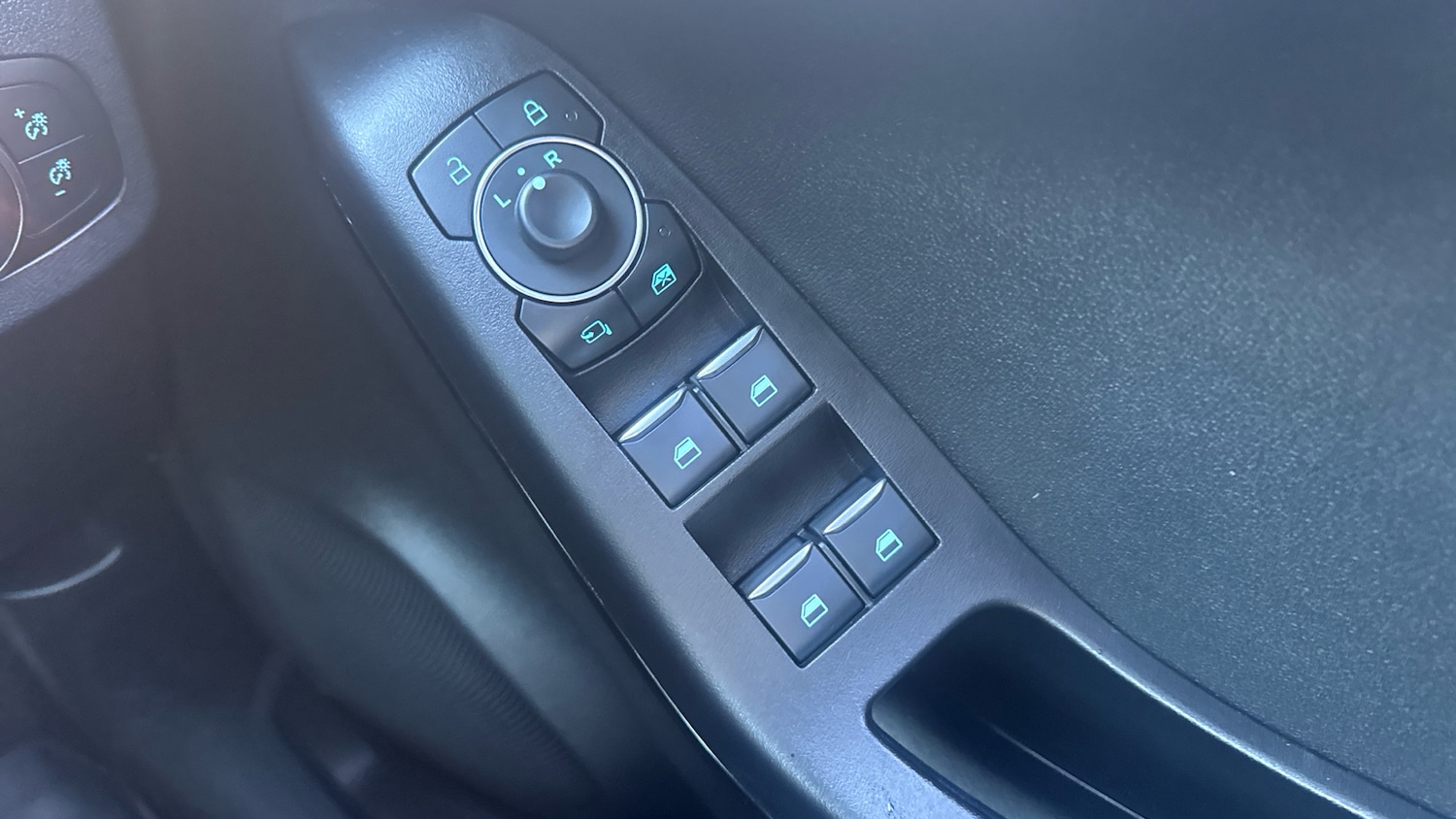 Used Ford Puma 2023 for sale - 76625106: Photo 28