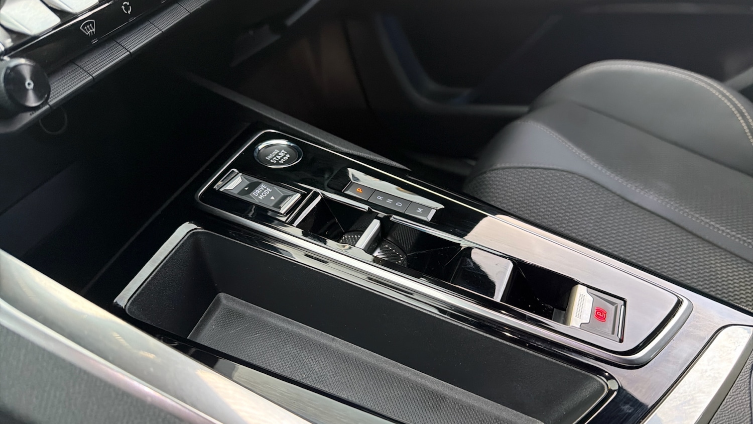 Used Peugeot 3008 2023 for sale - 77353546: Photo 13