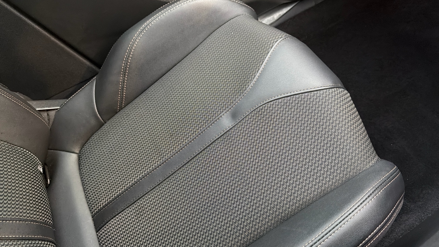 Used Peugeot 3008 2023 for sale - 77353546: Photo 31