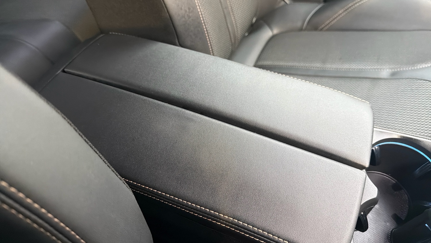 Used Peugeot 3008 2023 for sale - 77353546: Photo 33