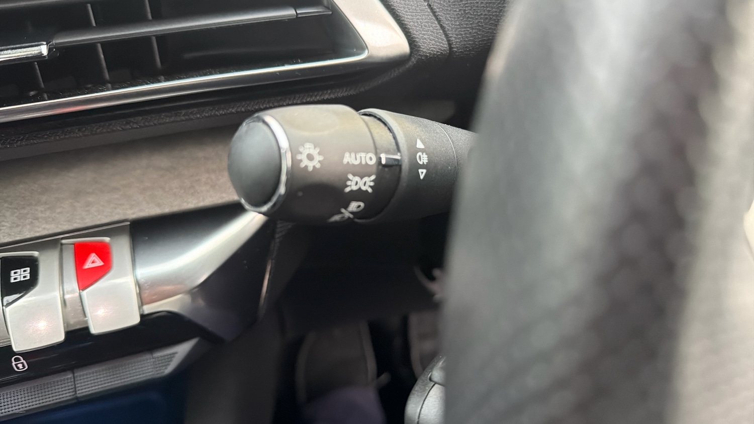 Used Peugeot 3008 2023 for sale - 77353546: Photo 36