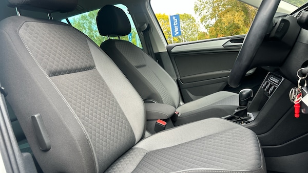 Used Volkswagen Tiguan 2020 for sale - 76218695: Photo 35