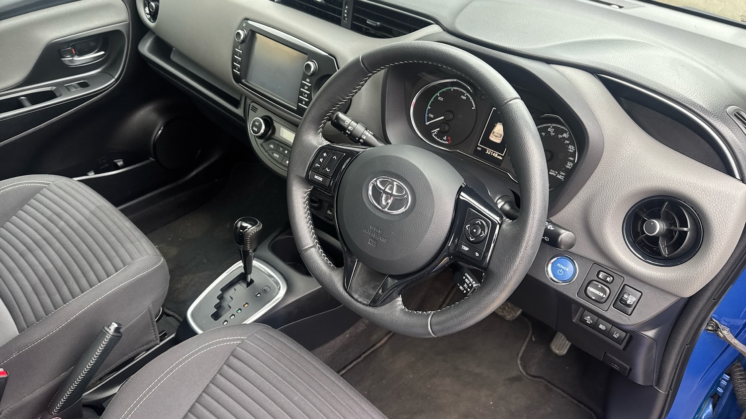 Used Toyota Yaris 2018 for sale - 77847631: Photo 11